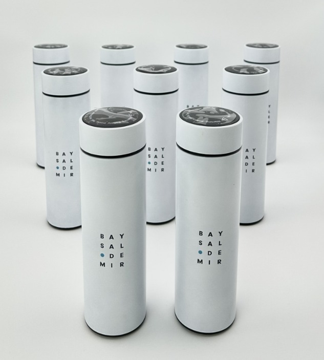 450 ML Isı Derecesi Gösteren Dijital Göstergeli Çelik Termos 420